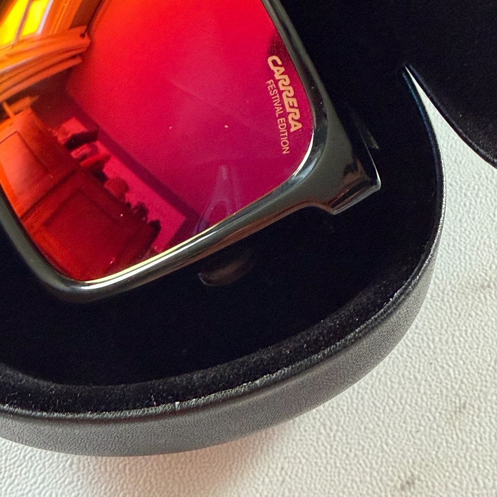 Carrera Festival Edition Sunglasses Red Mirror Lens NWT w Case - Picture 4 of 9
